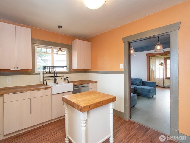 117 W 10th St, Port Angeles, WA 98362 - photo 12