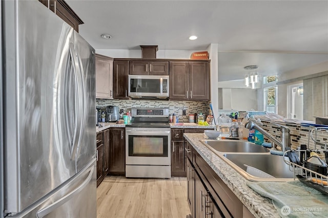 6706 S 239th Pl Unit E103, Kent, WA 98032 - photo 7