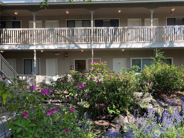 250 Tucker Ave Unit 3, Friday Harbor, WA 98250 - photo 2