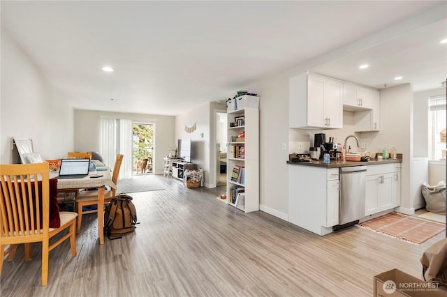 910 N 95th St, Seattle, WA 98103 - photo 12
