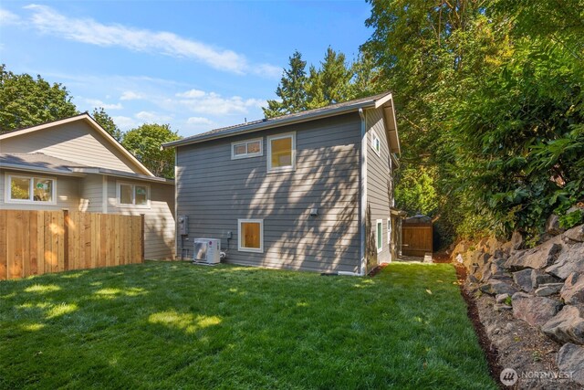 8228 Meridian Ave N, Seattle, WA 98103 - photo 24