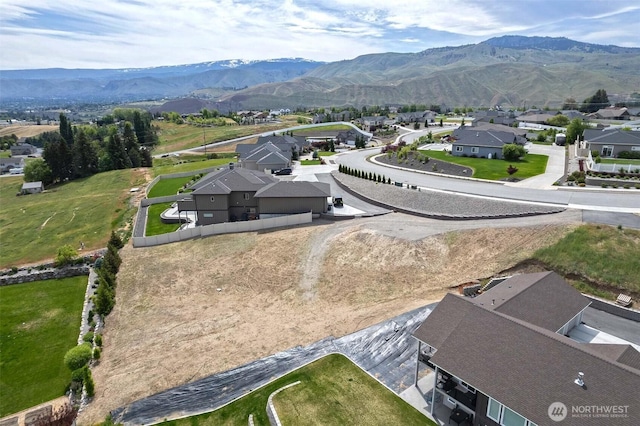 858 Autumn Crest Dr, Wenatchee, WA 98801 - photo 3