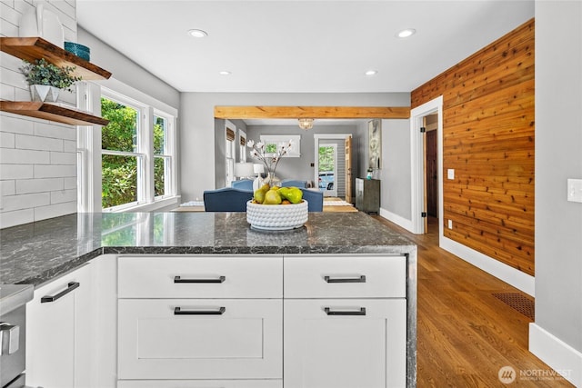 611 NW 53rd St, Seattle, WA 98107 - photo 10