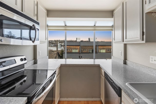 2017 Eastlake Ave E Unit 303, Seattle, WA 98102 - photo 4