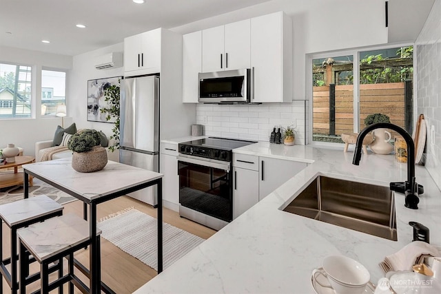 1421 19th Ave Unit A, Seattle, WA 98122 - photo 8