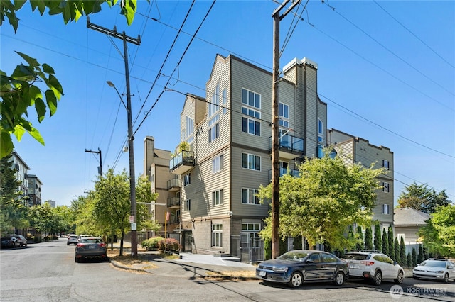 231 Belmont Ave E Unit 310, Seattle, WA 98102 - photo 2
