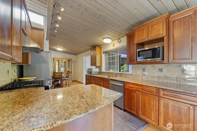 4026 Island Crest Way, Mercer Island, WA 98040 - photo 4