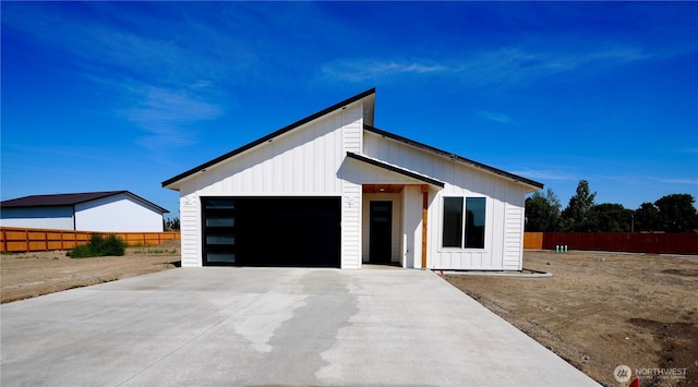 2014 NE Melody Ln, Moses Lake, WA 98837 - photo 1