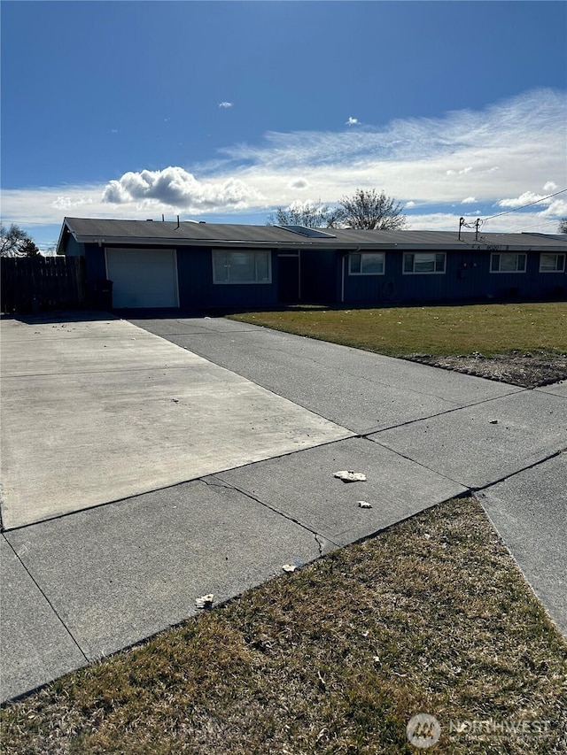 9020 Mcconnell Dr Unit A & # B, Moses Lake, WA 98837 - photo 1
