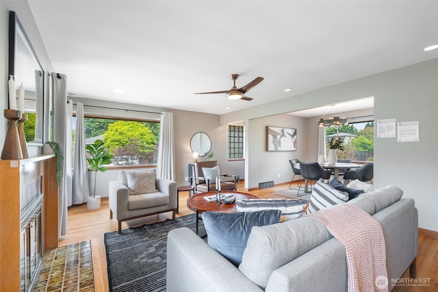 7716 38th Ave SW, Seattle, WA 98126 - photo 4