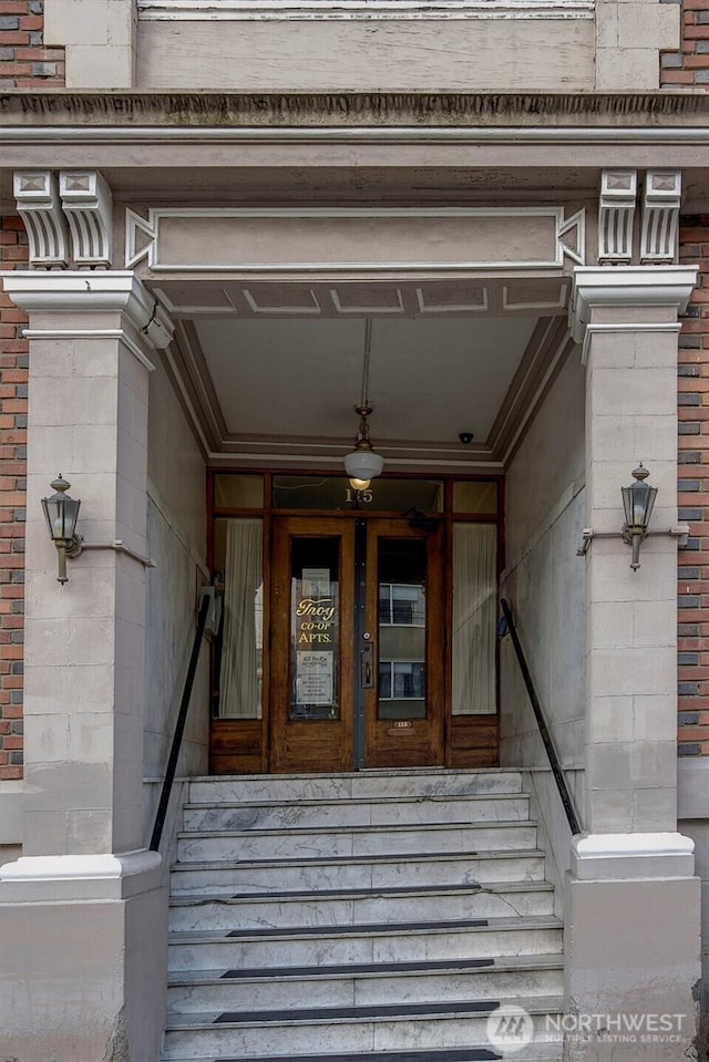 115 Bellevue Ave E Unit 105, Seattle, WA 98102 - photo 2