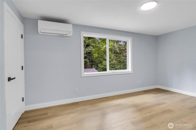 13018 NE 27th Ave, Seattle, WA 98125 - photo 8