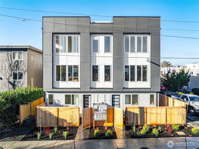 4517 44th Ave SW Unit A, Seattle, WA 98116 - photo 2