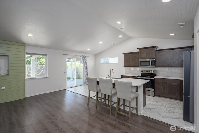 1025 W Sequoia Rd, Moses Lake, WA 98837 - photo 2