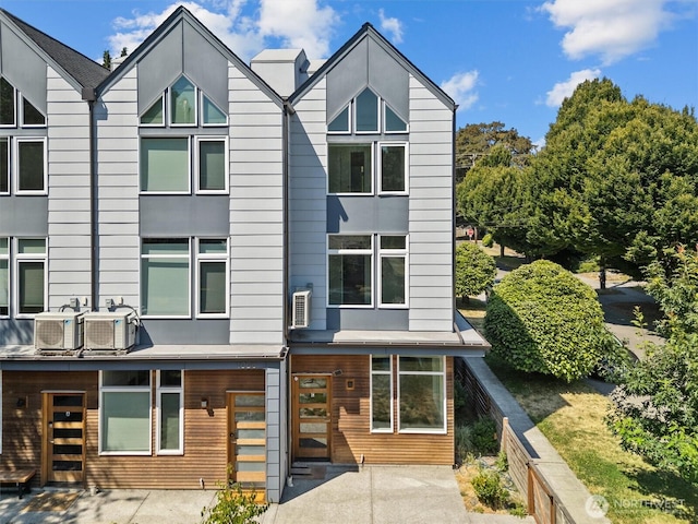 1058 S Cloverdale St Unit C, Seattle, WA 98108 - photo 4