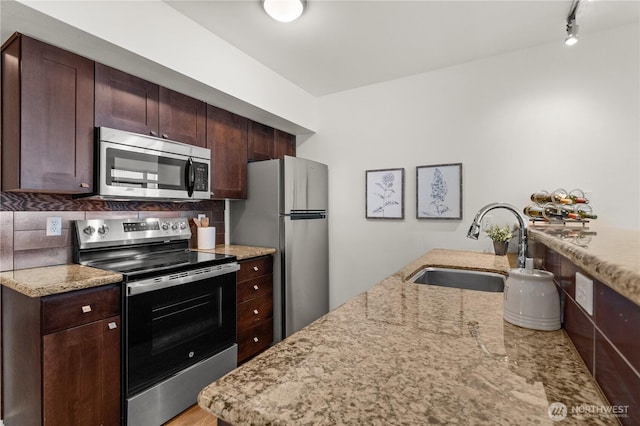 1620 Belmont Ave Unit 427, Seattle, WA 98122 - photo 8