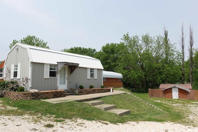 Listing photo 3 for 119 Knox Highway 31, Galesburg IL 61401