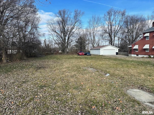 710 E Douglas St, Jacksonville, IL 62650 - photo 1