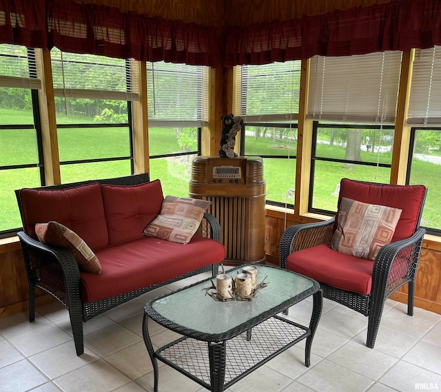 sunroom / solarium with a healthy amount of sunlight