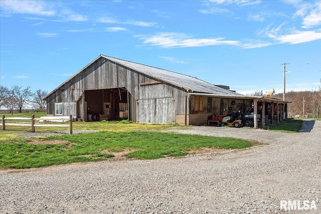 view of outdoor structure