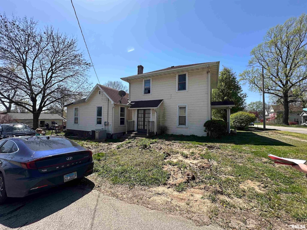 722 E Park St, Taylorville, IL 62568 - photo 2