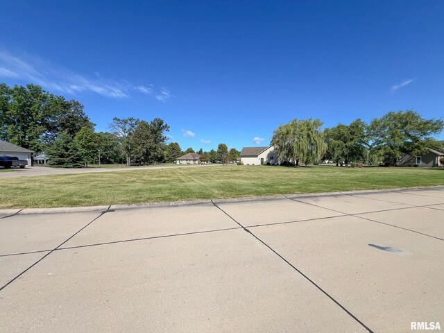 6 Eastland Ct, Carlinville, IL 62626 - photo 6