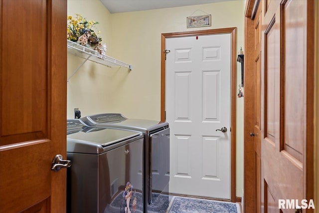 5001 Wildcat Run, Springfield, IL 62711 - laundry area with separate washer and dryer