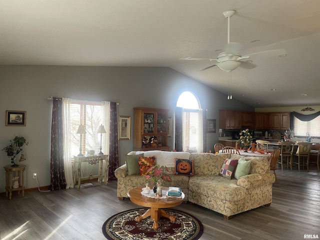 5001 Wildcat Run, Springfield, IL 62711 - living room featuring a ceiling fan, wood finished floors, and vaulted ceiling