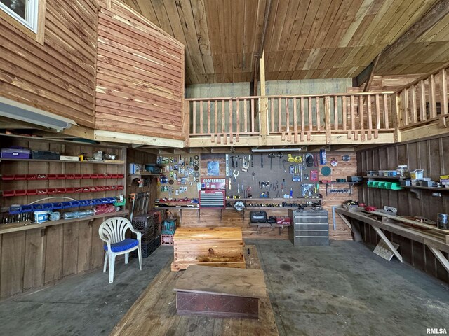 2235 US Highway 136, Table Grove, IL 61482