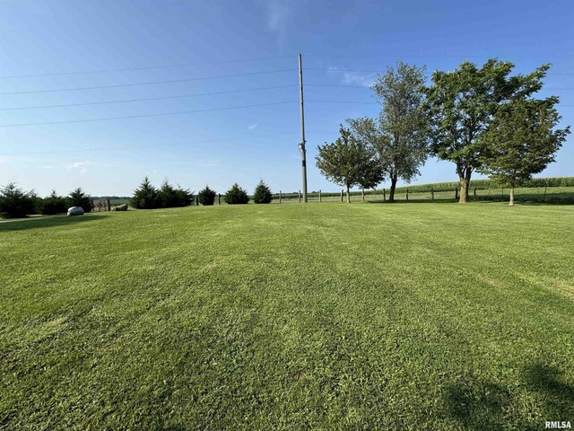 2235 US Highway 136, Table Grove, IL 61482