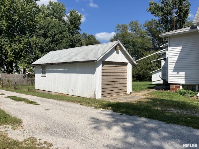 view of outbuilding