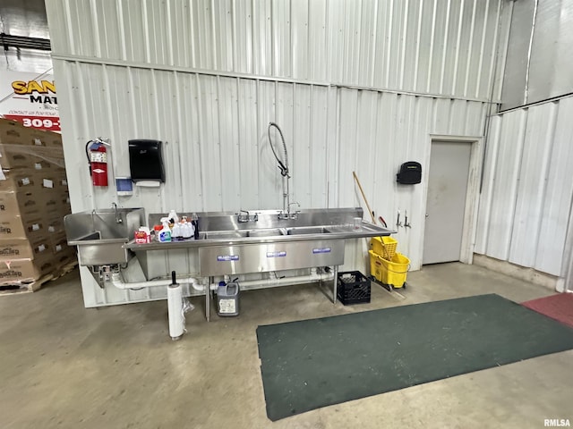 1677 E Smokey Rd, Avon, IL 61415 - view of garage