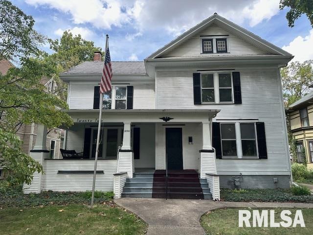 view of front of property with a porch