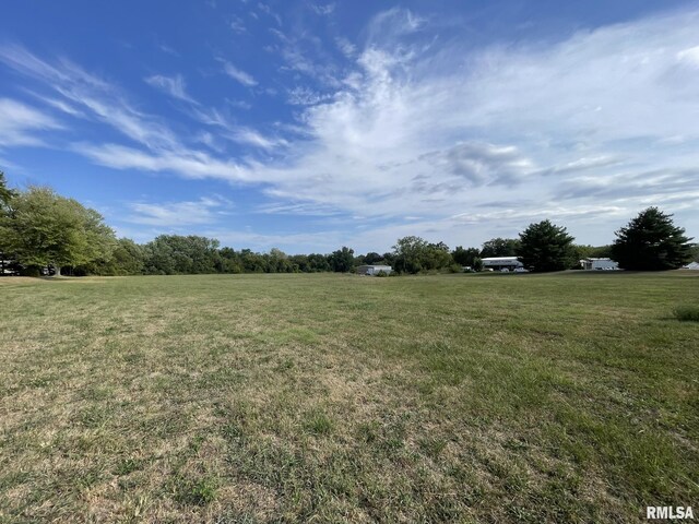 1915 Hollister Whitney Pkwy, Quincy, IL 62305 - photo 3