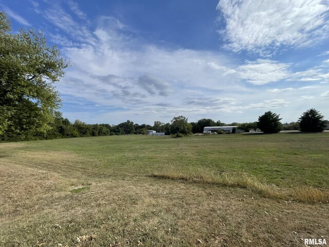 1915 Hollister Whitney Pkwy, Quincy, IL 62305 - photo 4