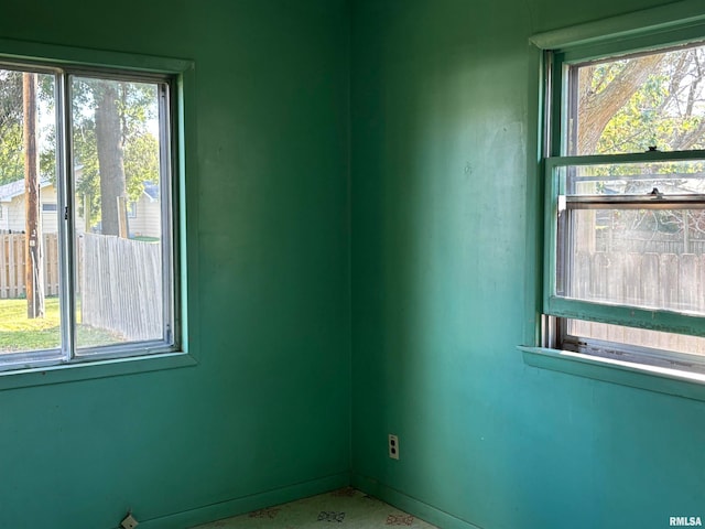 empty room featuring a healthy amount of sunlight