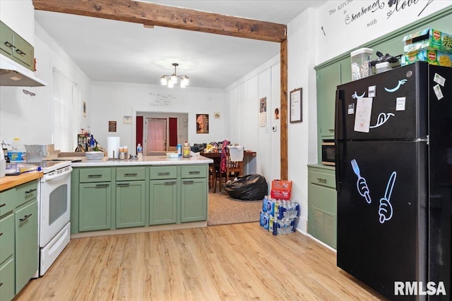 kitchen featuring green cabinets, black appliances, a notable chandelier, and light wood-type flooring