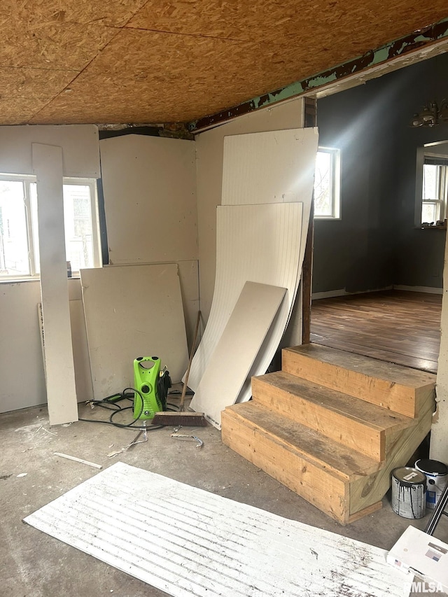 508 S Main St, Abingdon, IL 61410 - view of stairway