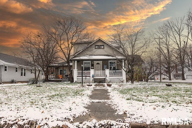 view of front of home featuring a porch