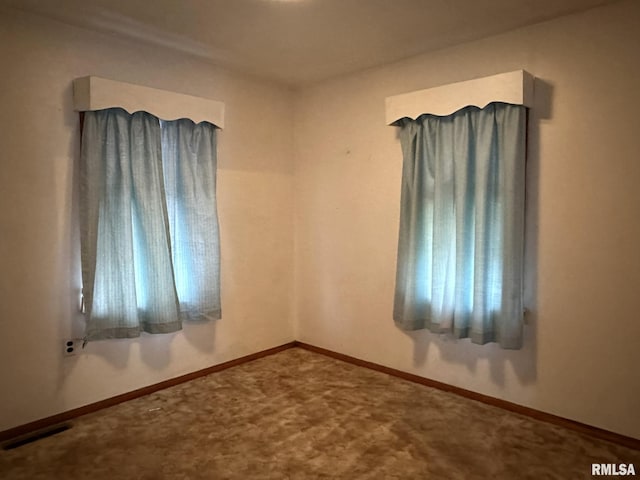 empty room with carpet