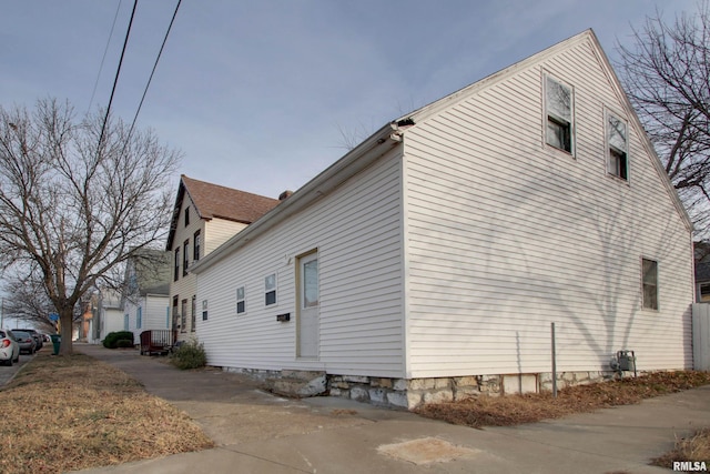 view of property exterior