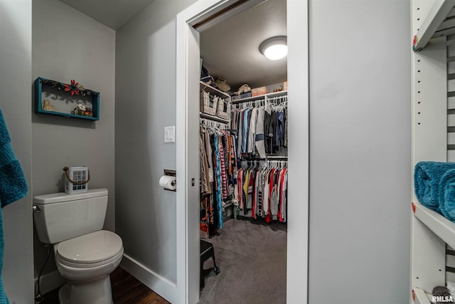 bathroom featuring toilet