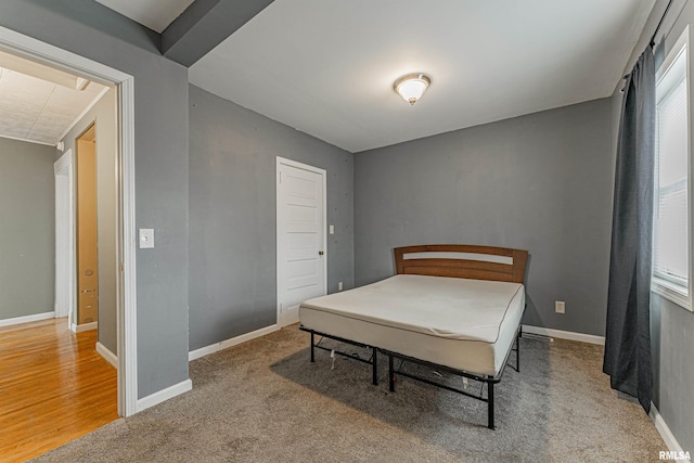 bedroom with carpet flooring