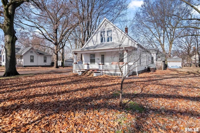 view of front facade featuring covered porch