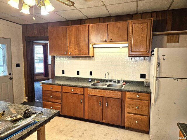 kitchen with backsplash