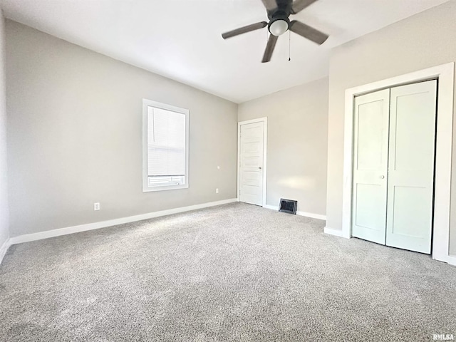 unfurnished bedroom with ceiling fan