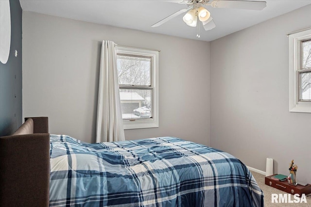 bedroom with carpet flooring and ceiling fan