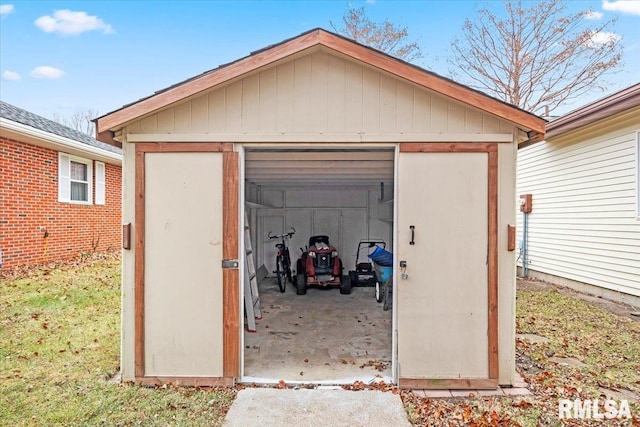 view of outbuilding