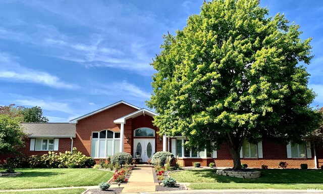18 Jacobs Ln, Jacksonville, IL 62650 - photo 8