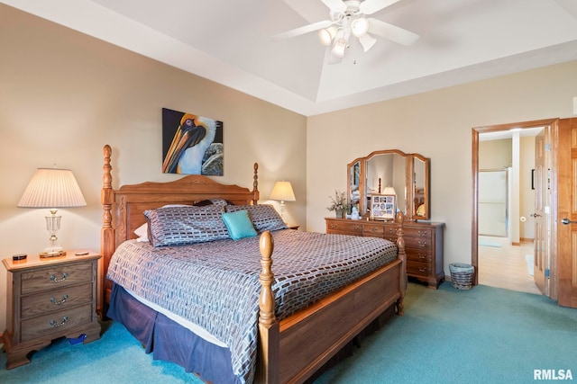 bedroom featuring carpet flooring and a ceiling fan